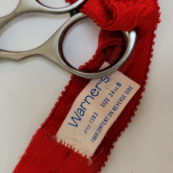 Vintage Warner's Red Lace Sarin Bra Lingerie 34B Pinup - Picture 6 of 10